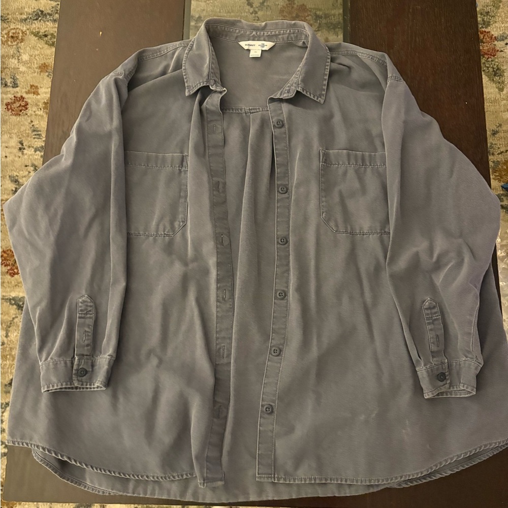 Blue/Gray Button-Up Shirt